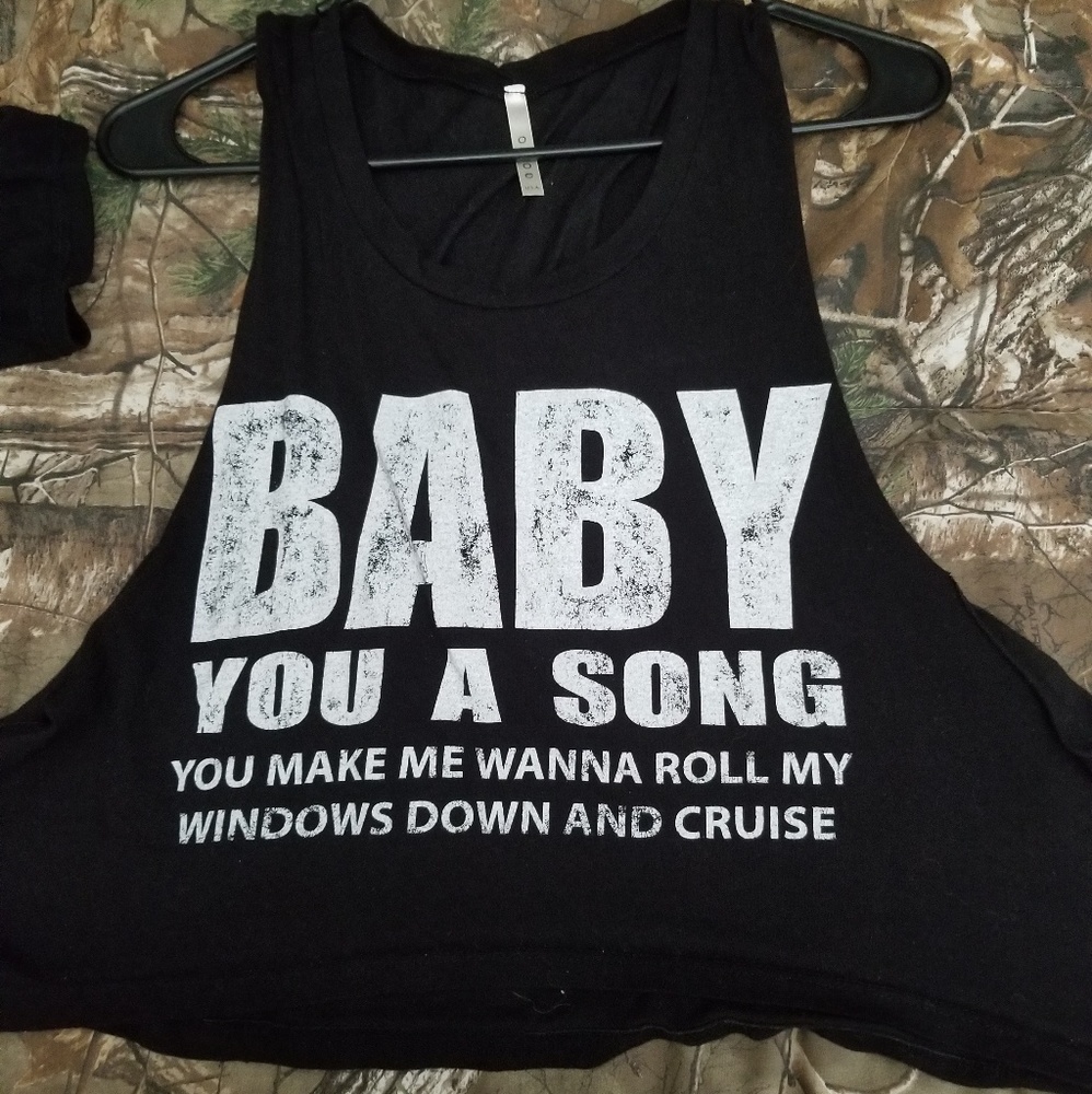 Crop top, over shirt